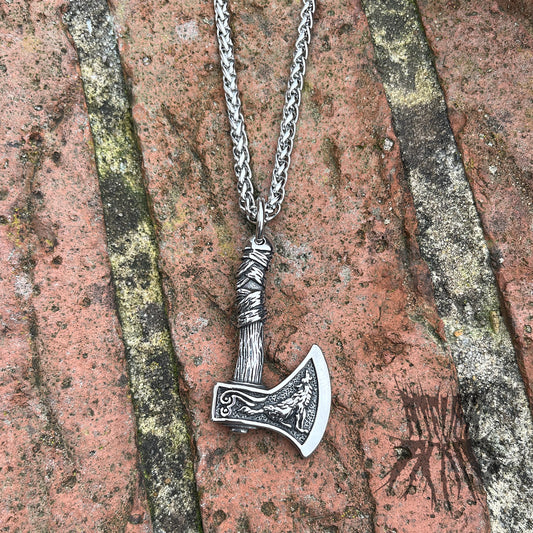 The Axe Necklace