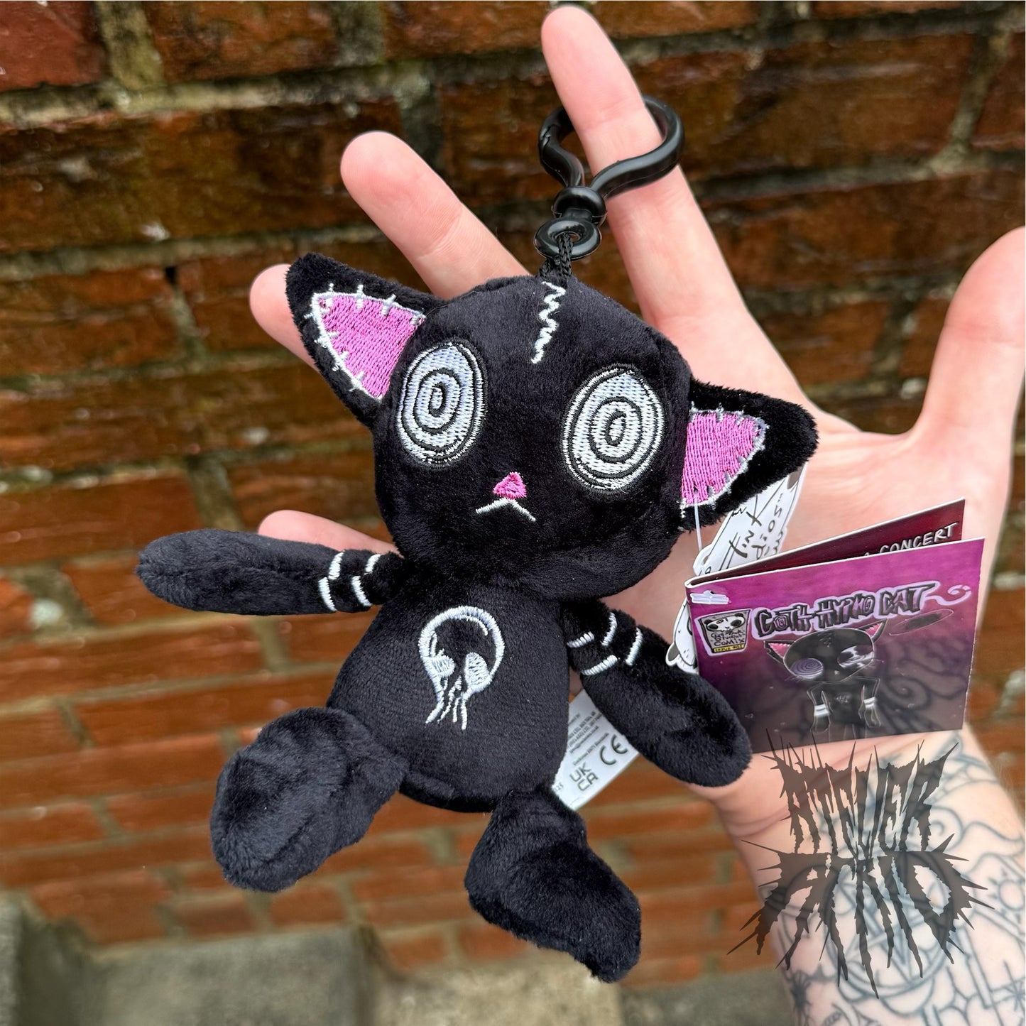 Hypno Cat Black - Gus Fink Plush Clip