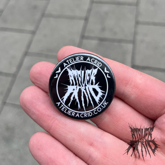 Atelier Acrid Badge