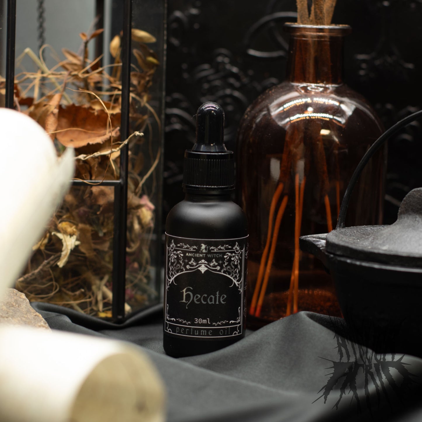 Ancient Witch Perfume Oil - Hecate 30ml