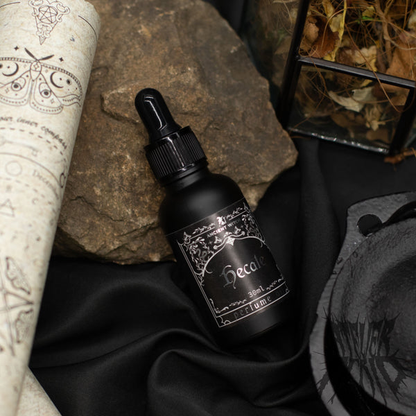 Ancient Witch Perfume Oil - Hecate 30ml