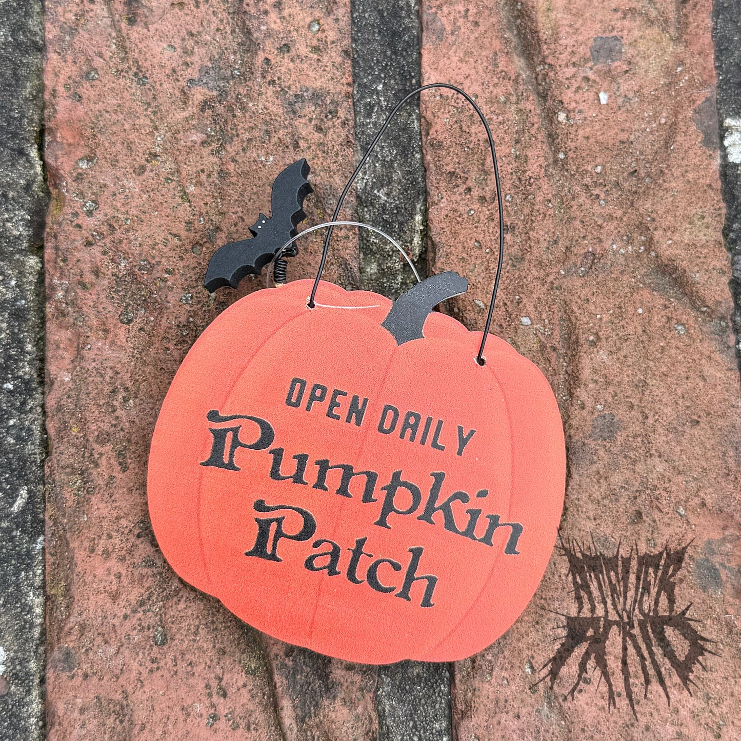 1x Mini Pumpkin Sign