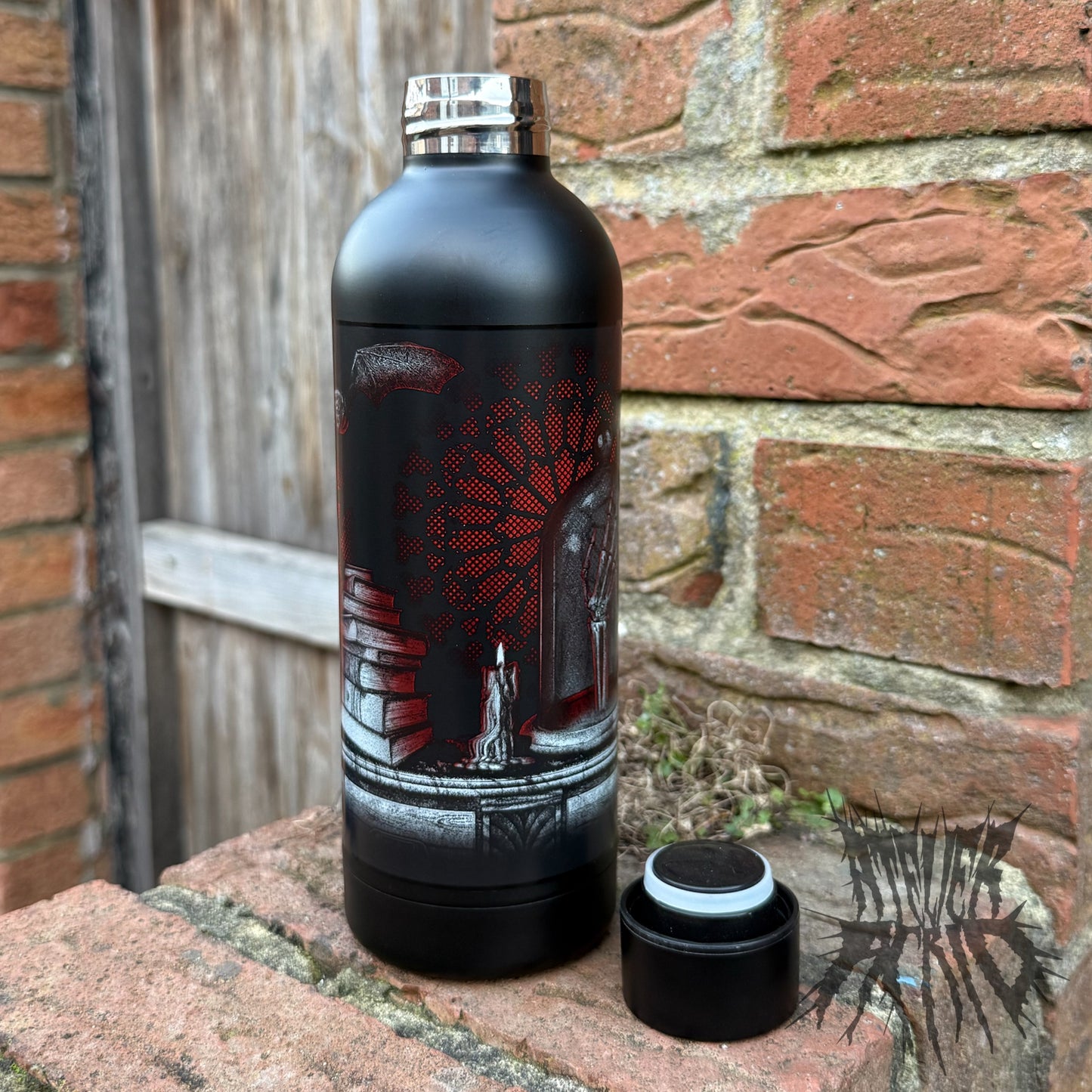 Gothica Hot & Cold Drinks Bottle 530ml - Gothic Drinks Flask