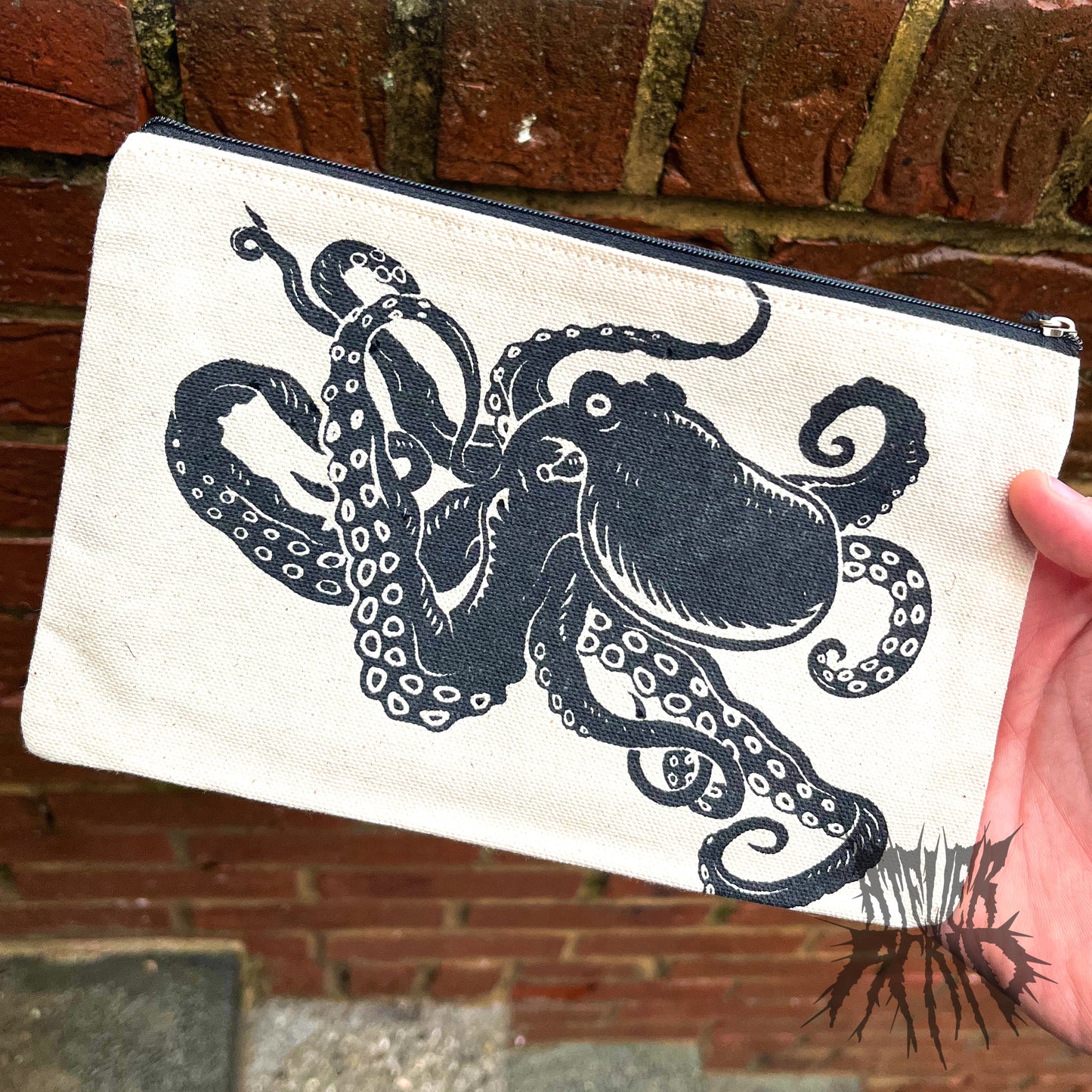 The Kraken Bag - toiletry bag