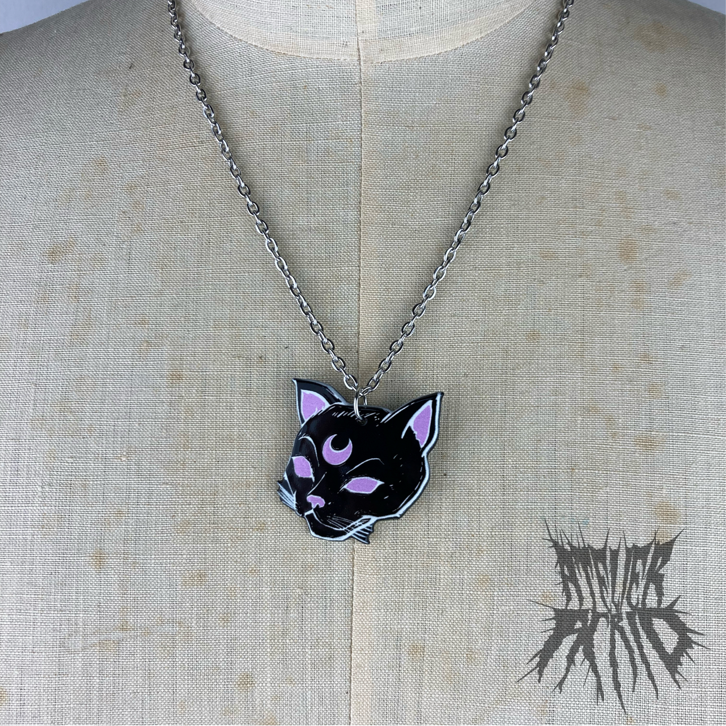 The Feline Necklace