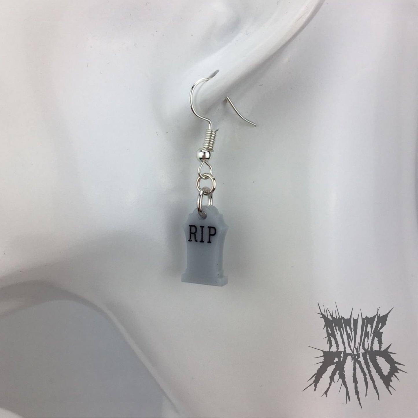 The Graveyard Ghoul earrings